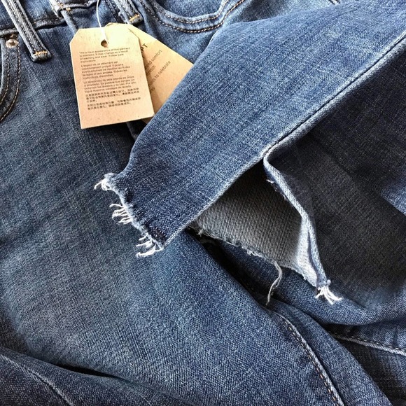 Levi's NWT 311 Shaping Skinny Ankle Jeans Women 00/24 - Picture 5 of 12